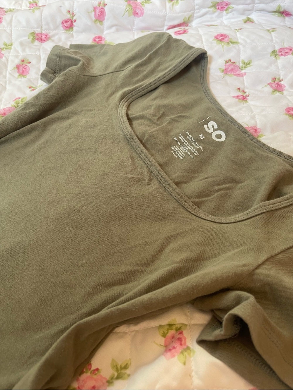 SO Olive Green and pink square neck Neck cropped tee